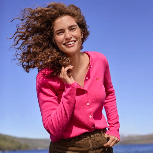 Pulls & Cardigans